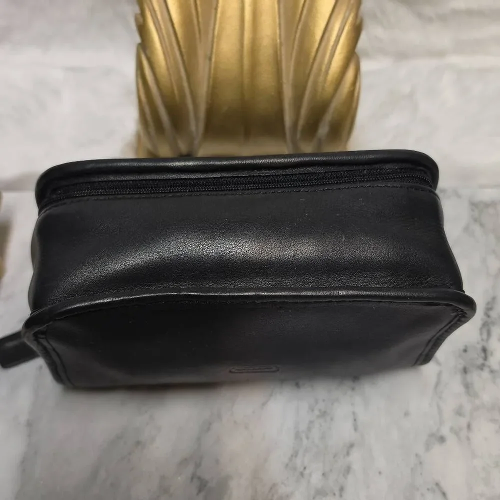 Vintage Coach Chubby Case Black leather cosmetic case